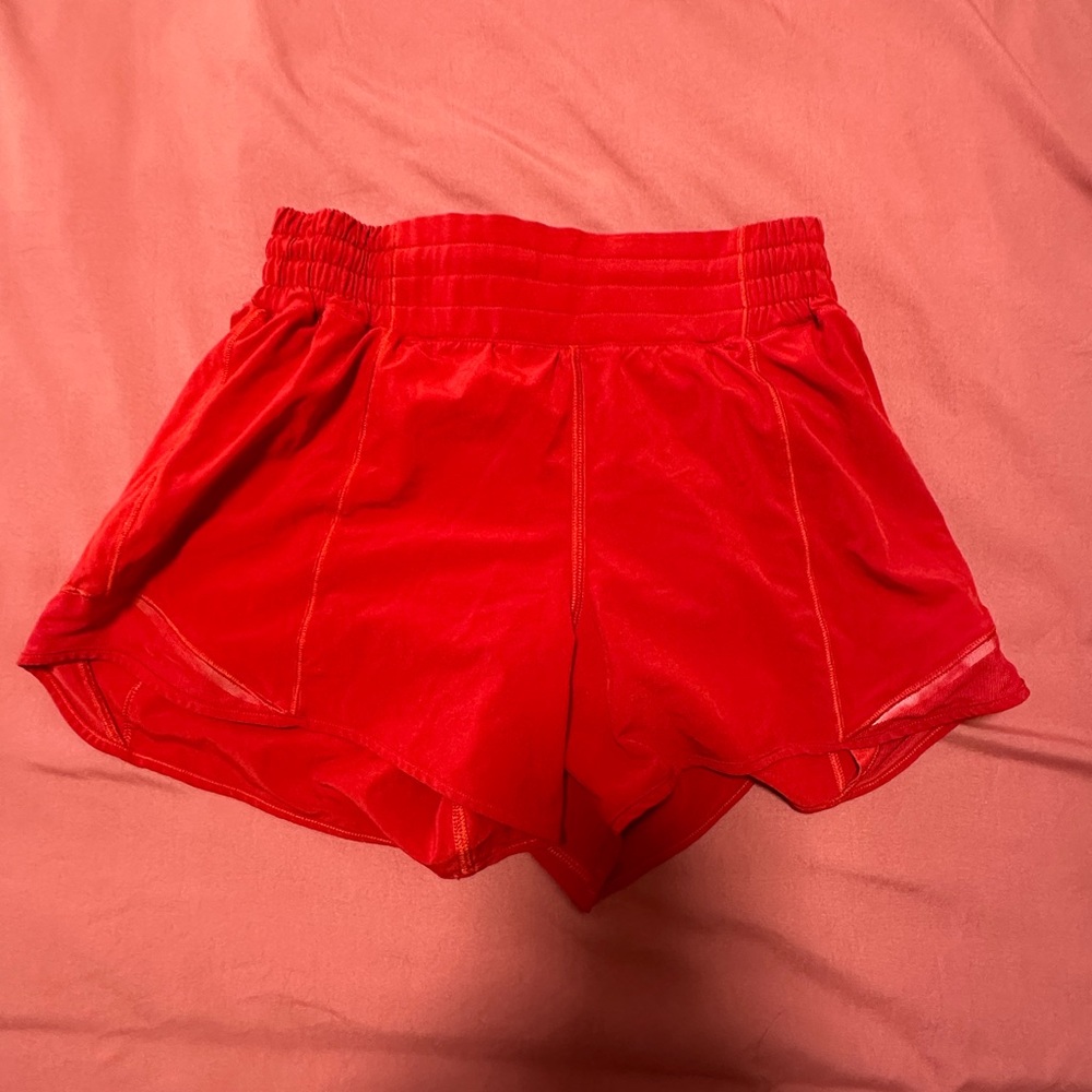 Hotty Hot High-Rise Lined Short 4”